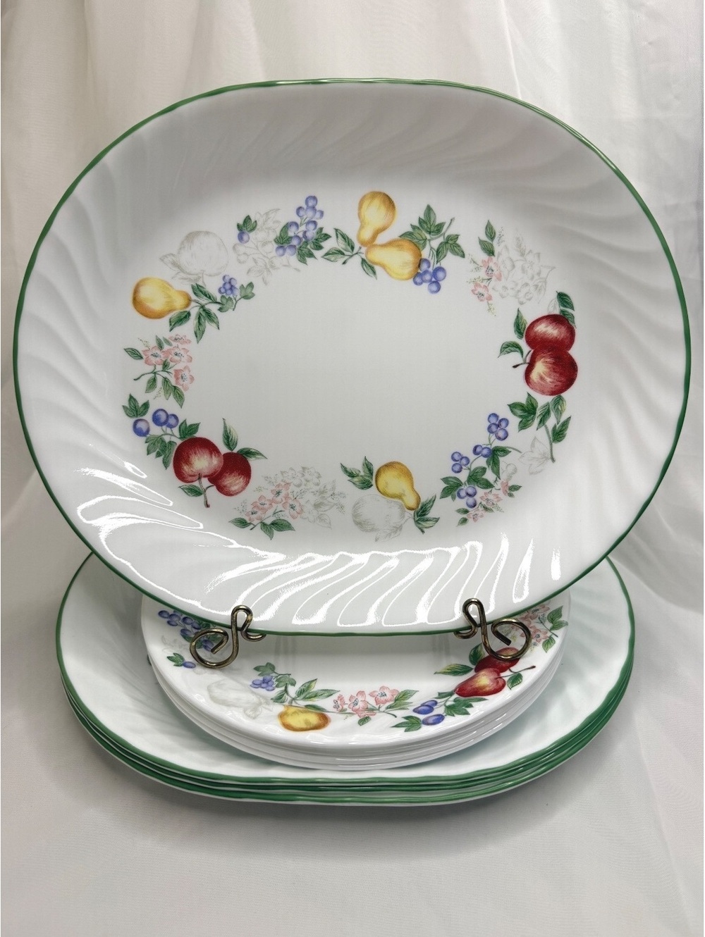 Corelle Chutney Fruit Swirl 4 Plates 4 Platters Set